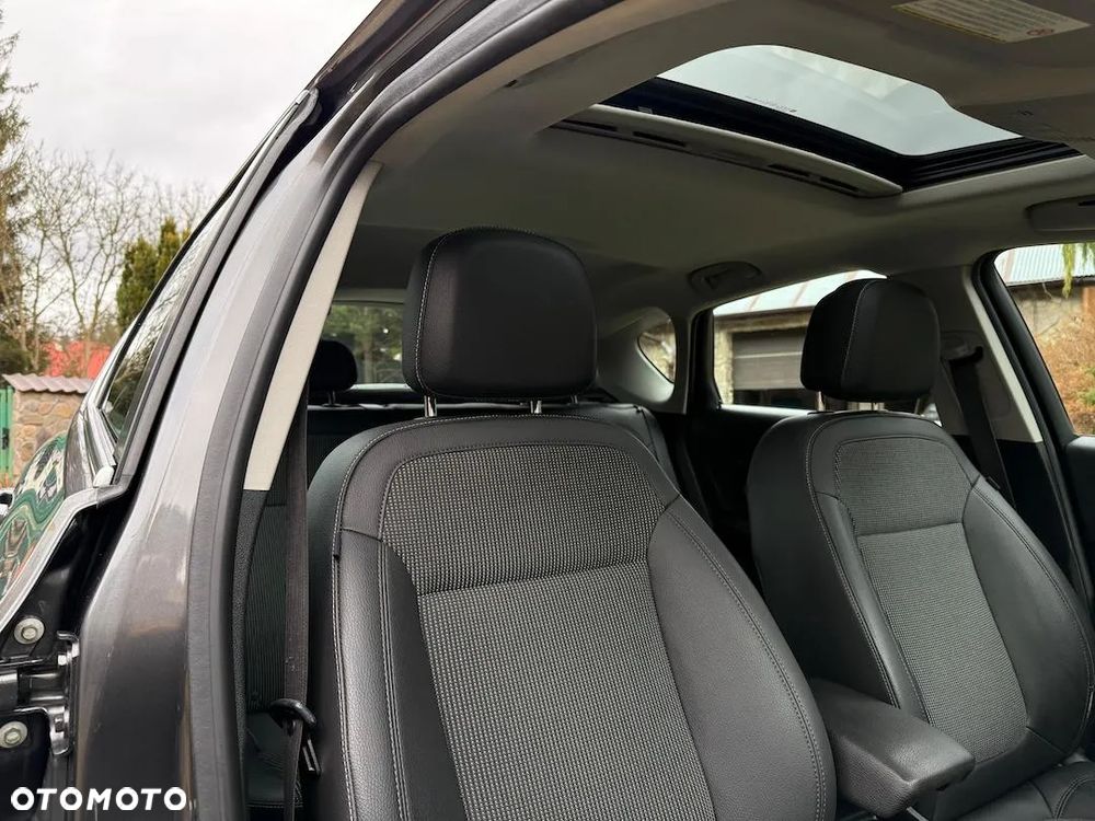 Opel Astra GTC 1.6 Turbo Edition - 13