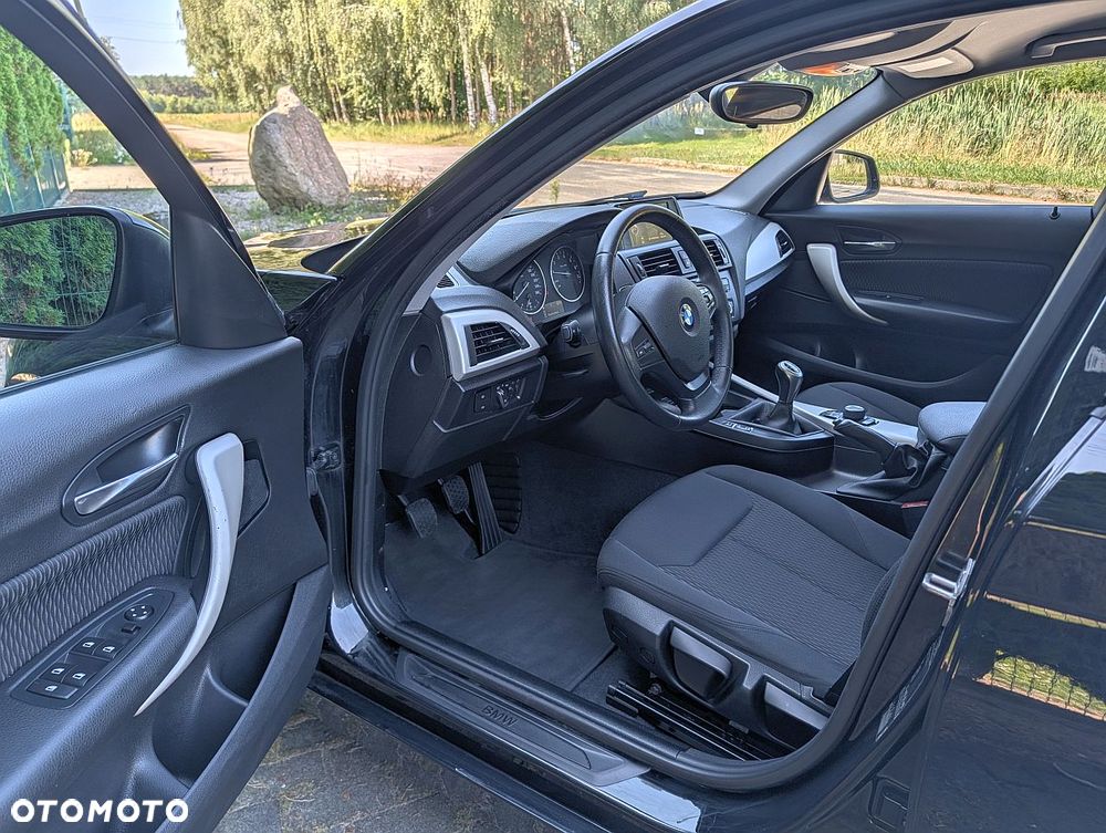 BMW Seria 1 114i Sport Line - 14