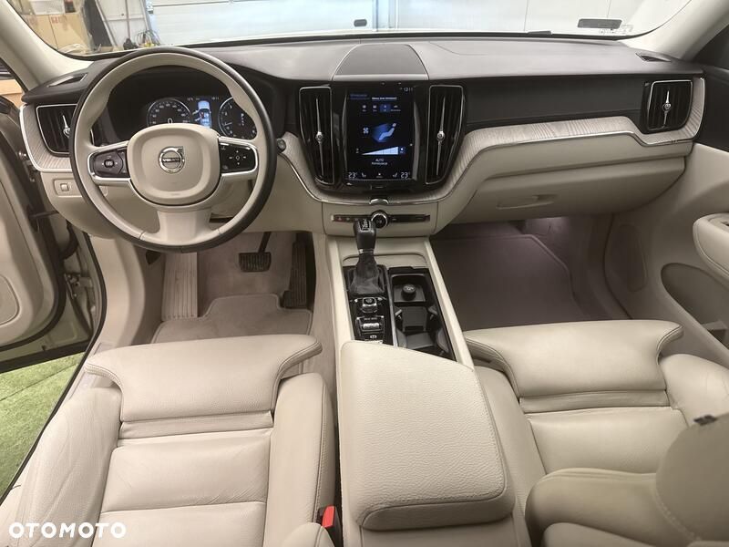Volvo XC 60 T4 Inscription - 23