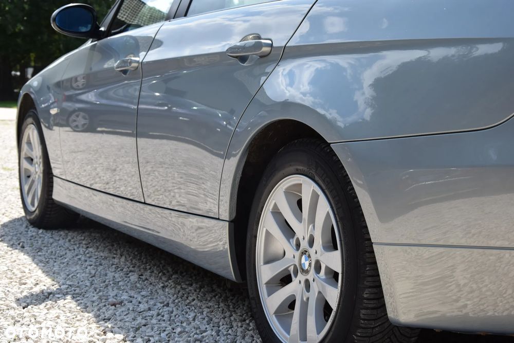BMW Seria 3 - 13