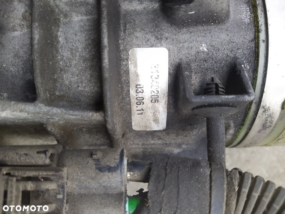 Pompa wspomagania Volvo v60 31340205