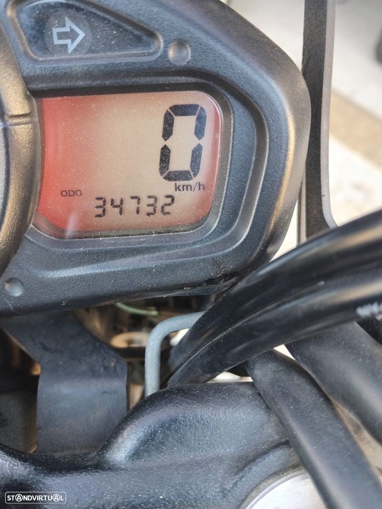 Suzuki SFV Gladius - 7