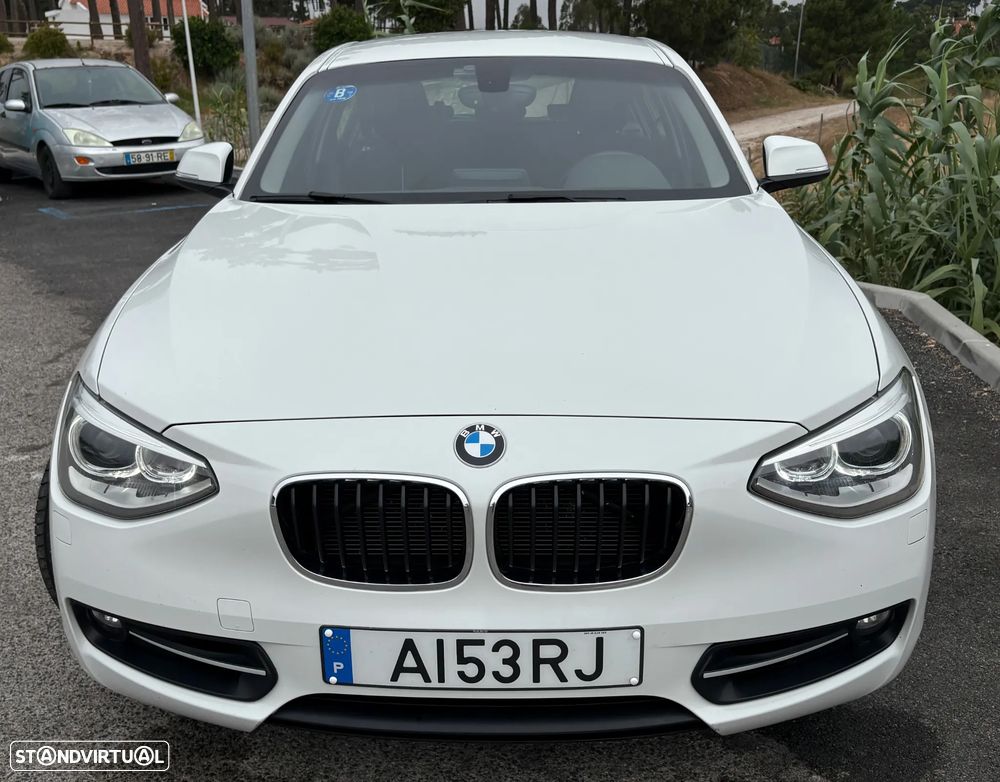 BMW 120 d Sport Line — fotografia 9