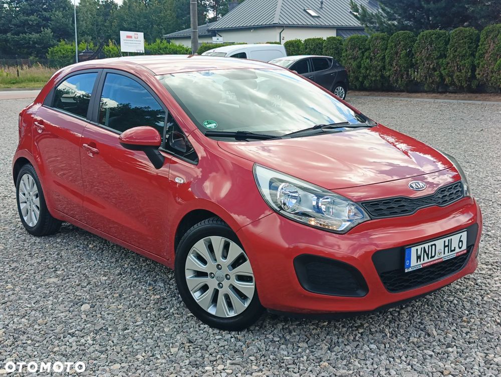 Kia Rio 1.2 Attract - 4