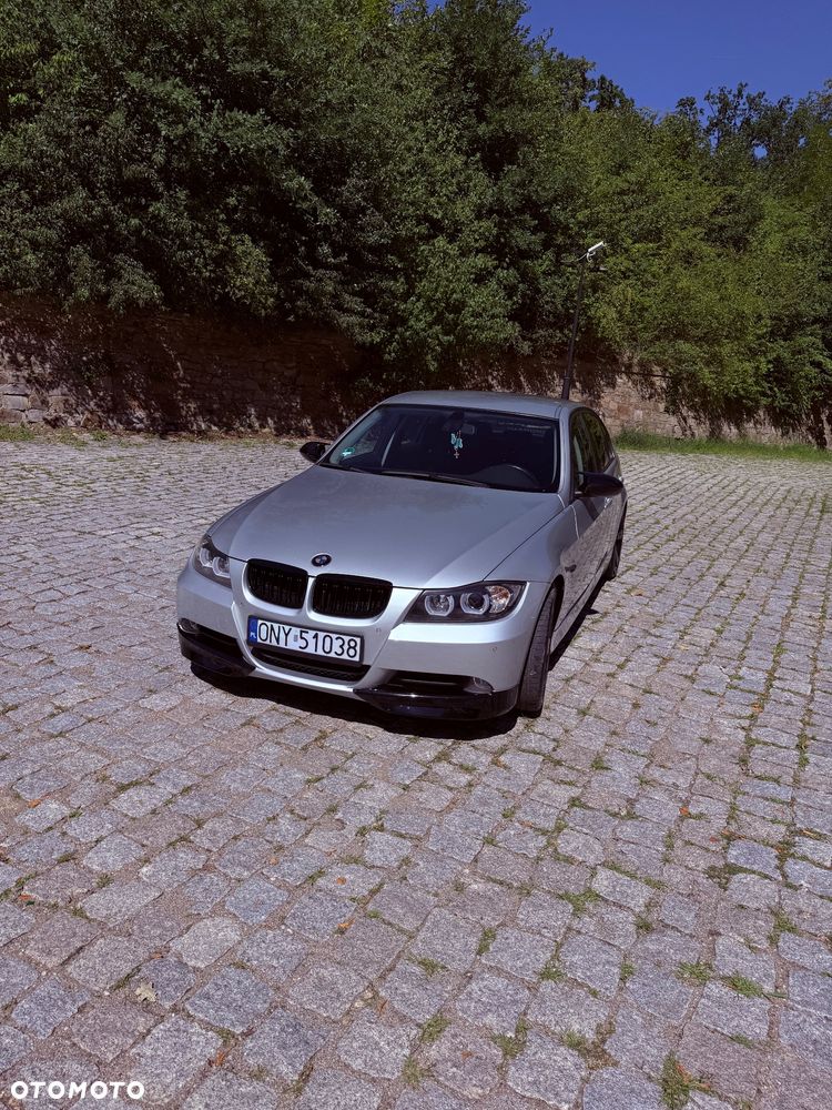 BMW Seria 3 - 1