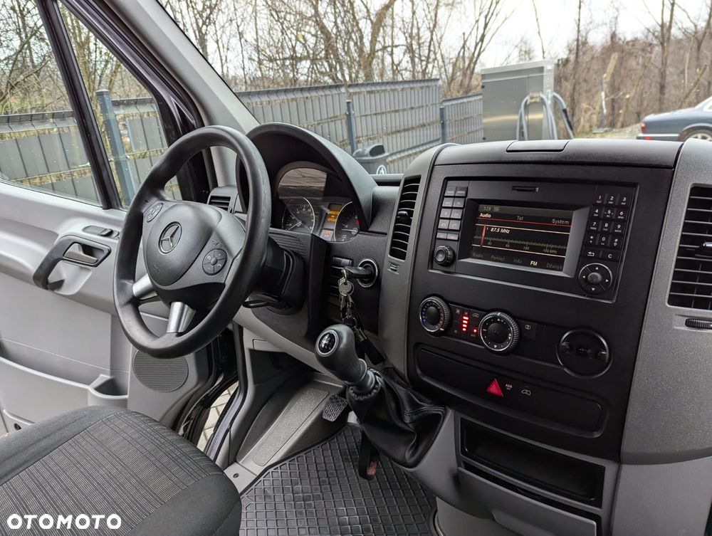 Mercedes-Benz Sprinter 319 CDI - 18