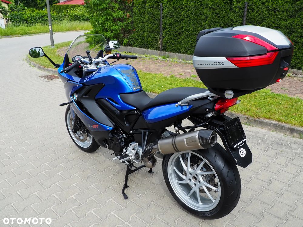 BMW F - 32