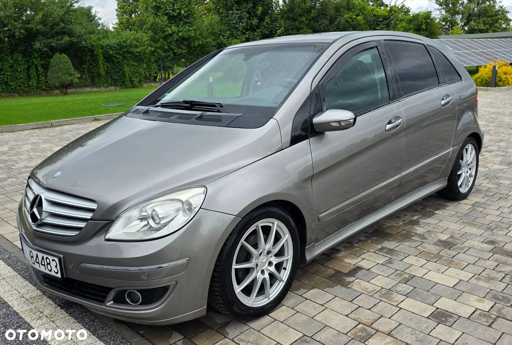 Mercedes-Benz Klasa B - 1