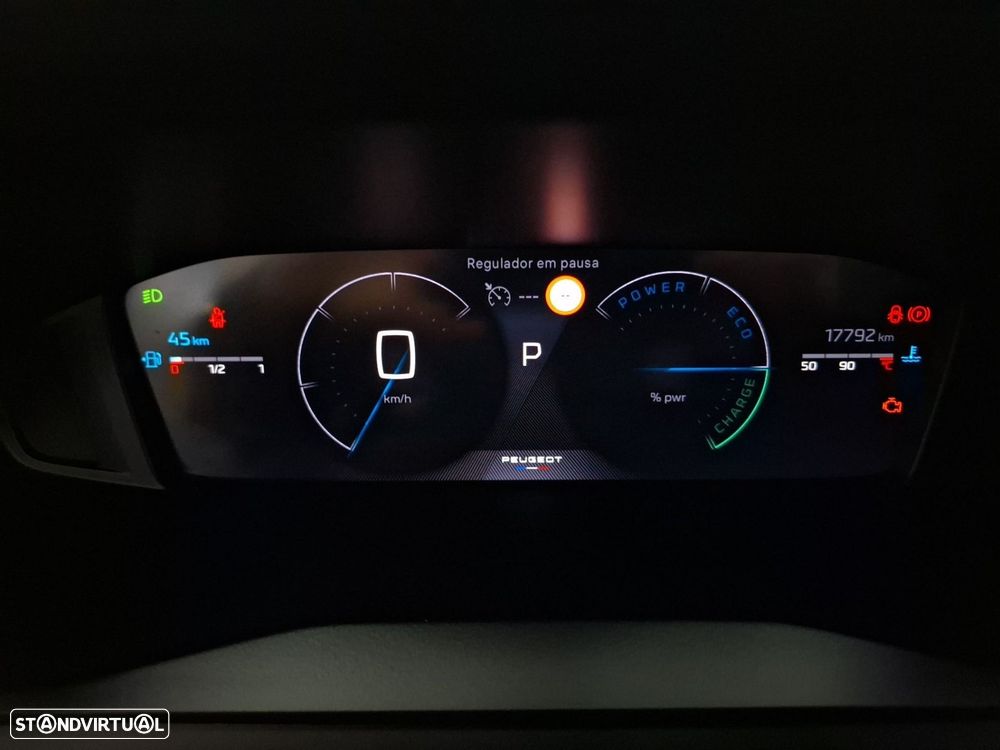 Peugeot 2008 1.2 Hybrid Allure e-DCS6 - 15