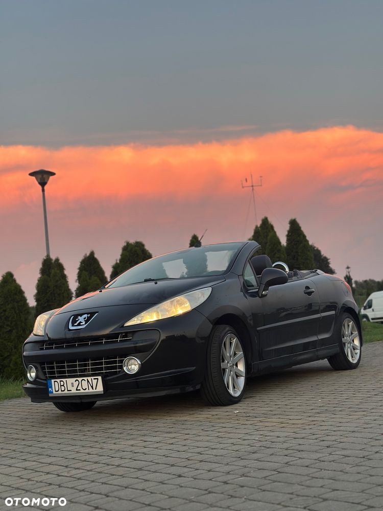 Peugeot 207 - 1
