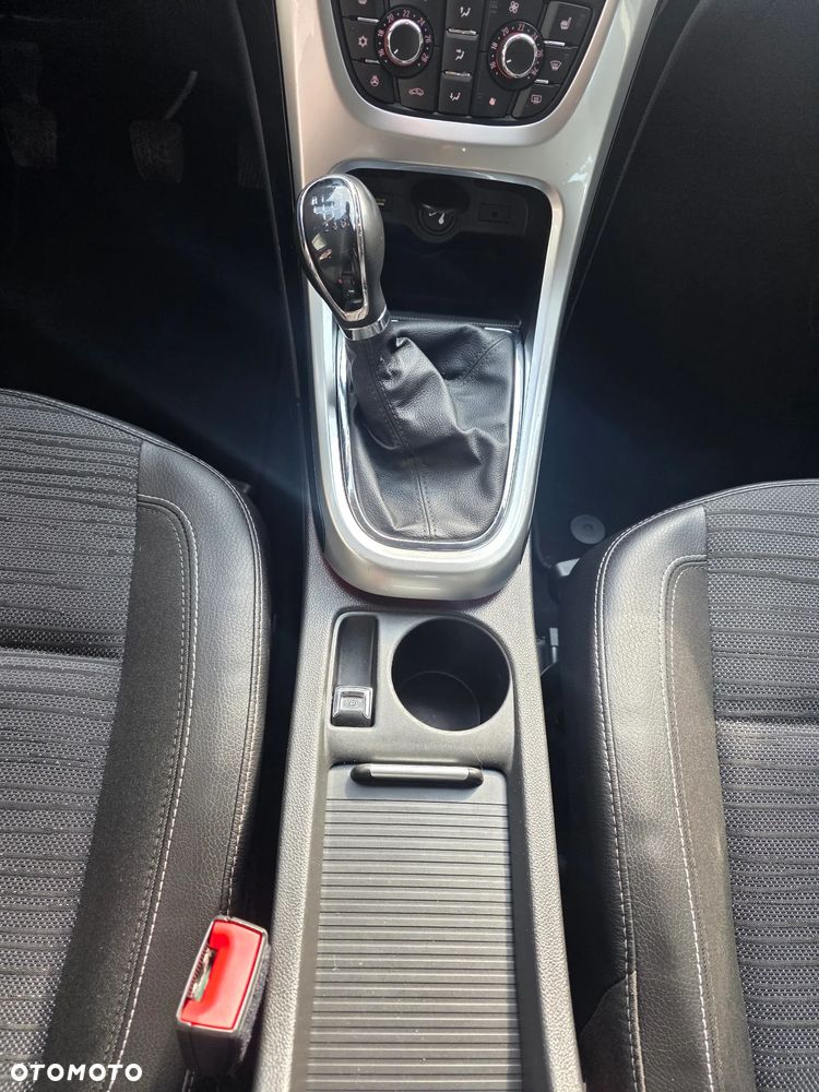 Opel Astra 1.4 Turbo ENERGY - 24