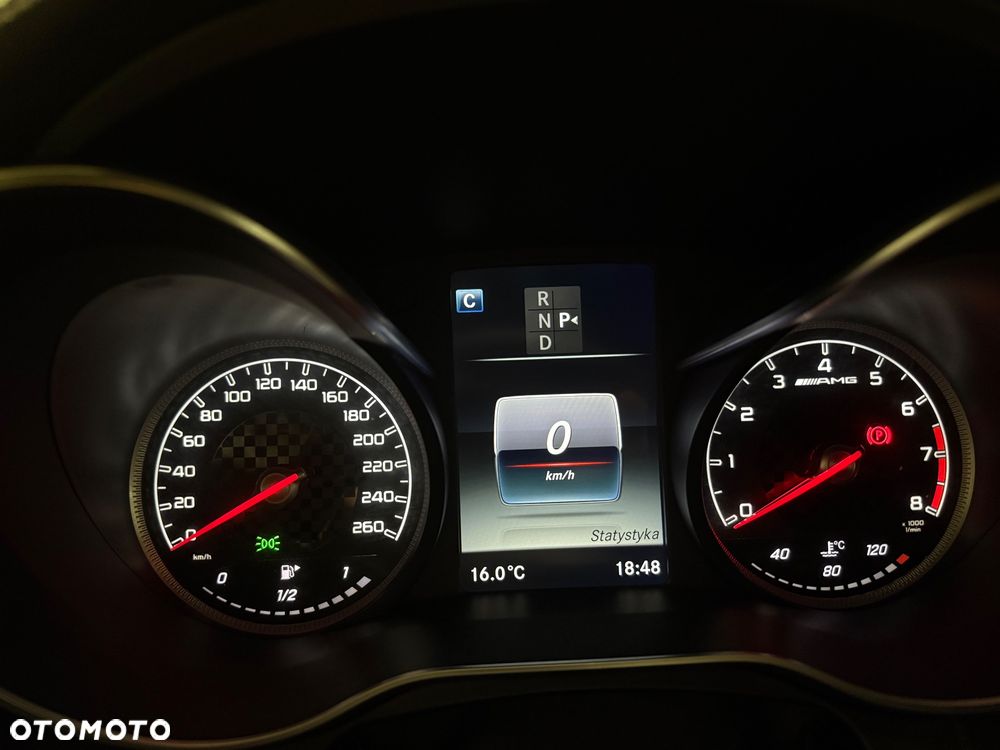 Mercedes-Benz Klasa C 300 7G-TRONIC AMG Line - 29