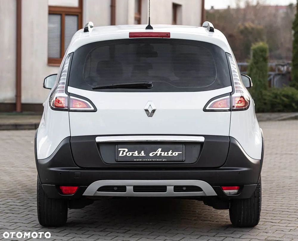 Renault Scenic 1.2 TCE Energy Bose - 11