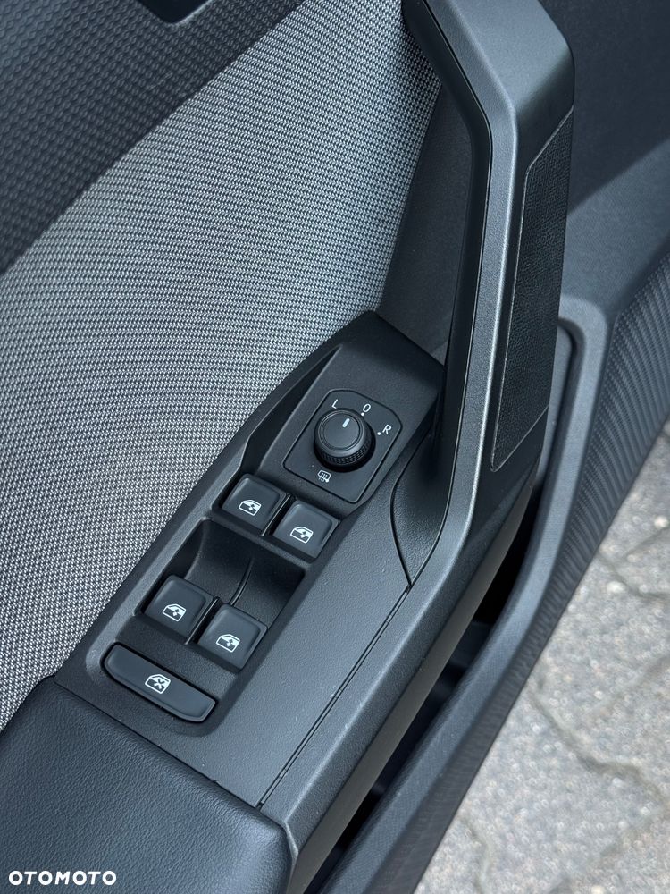 Seat Leon 1.0 eTSI Style DSG - 17
