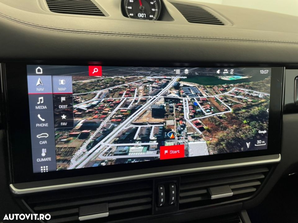 Porsche Cayenne Turbo - 27