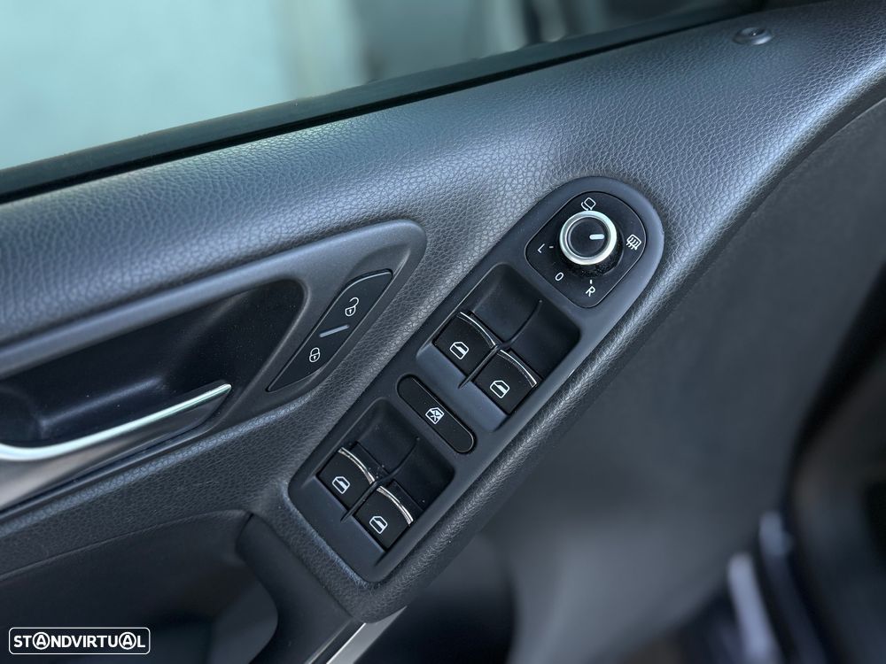 VW Golf 2.0 R DSG - 21