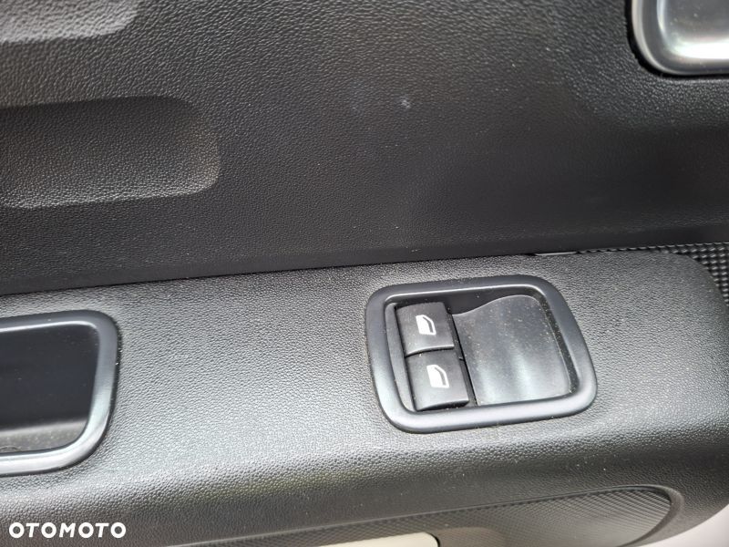 Citroën C3 Pure Tech 83 S&S LIVE - 24