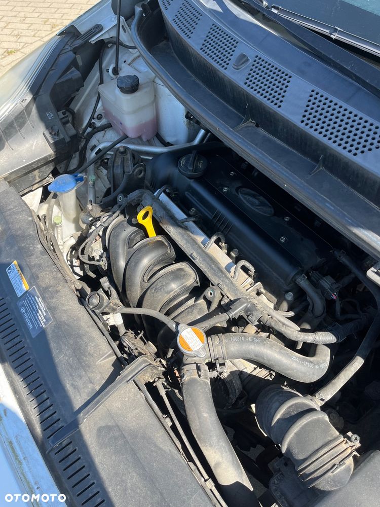 Hyundai ix20 1.4 Comfort - 19