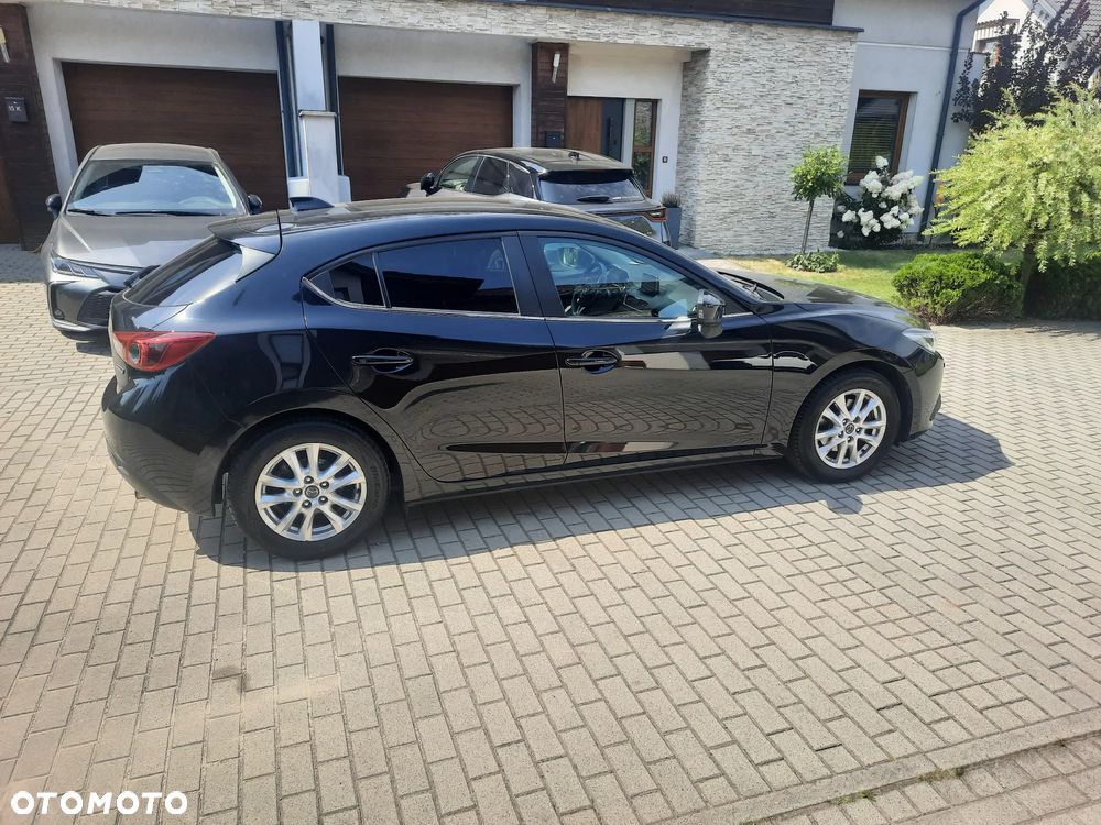 Mazda 3 - 8