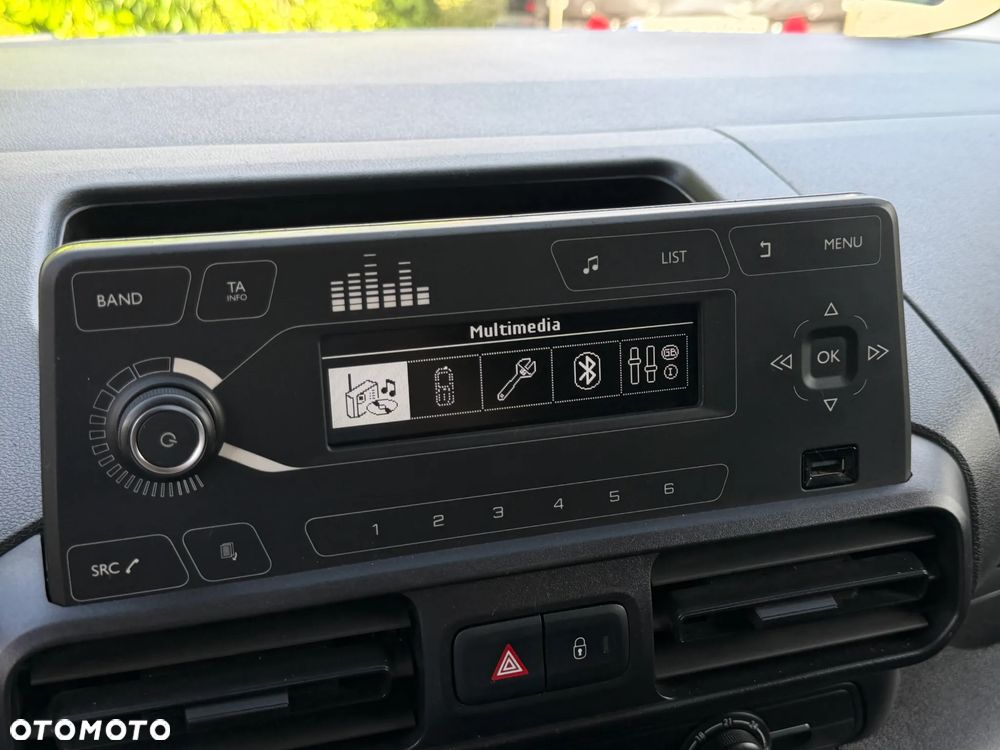 Citroën BERLINGO - 20