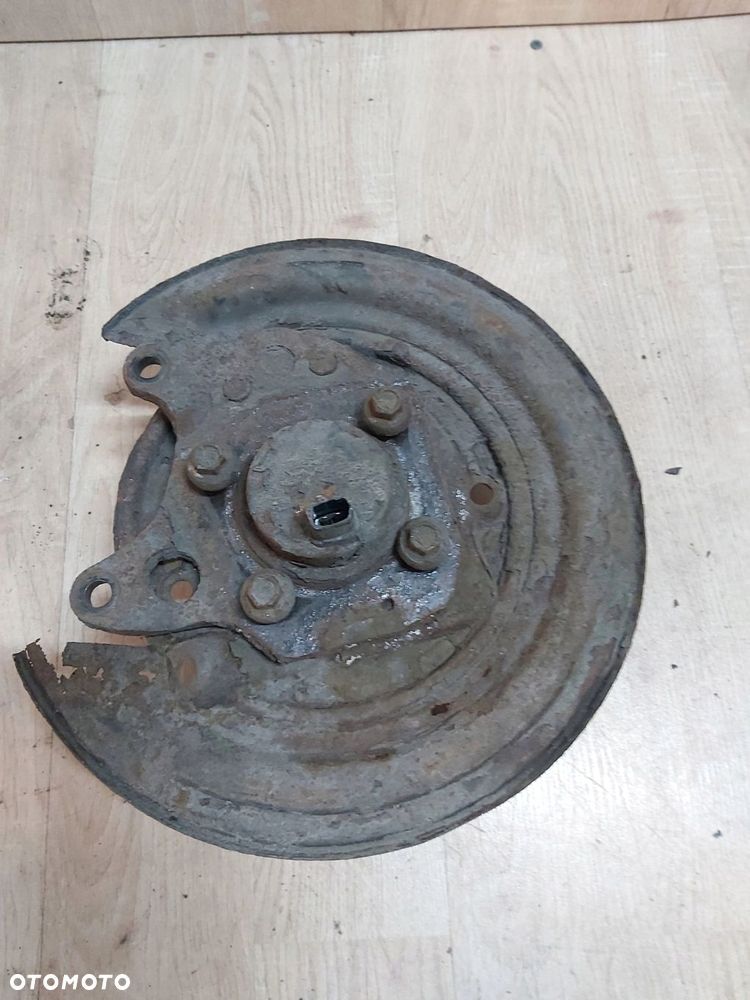 Toyota Corolla E12 Tarcza kotwiczna tył 1,4 1,6 - 3