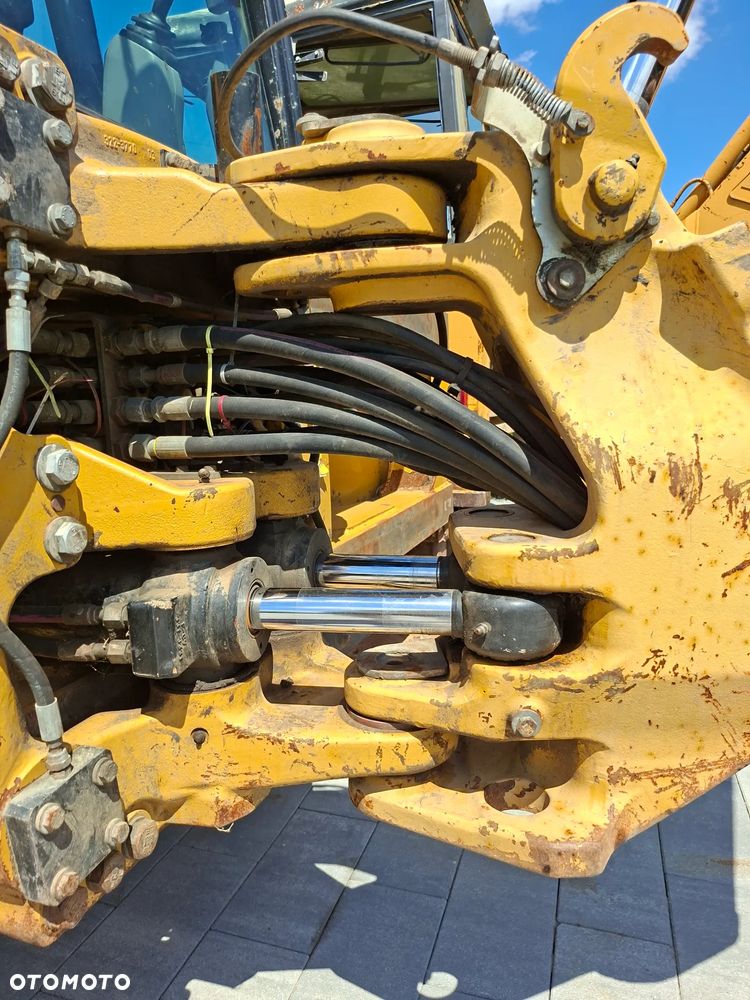 Caterpillar 432E2 - 9