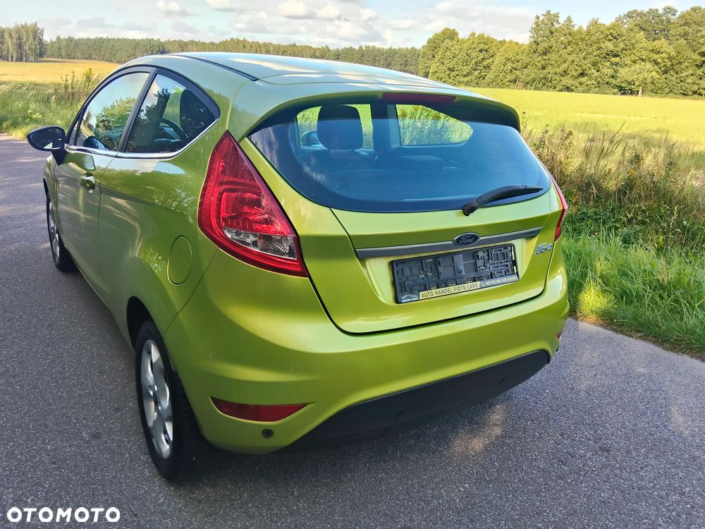 Ford Fiesta 1.4 Titanium EU5 - 12