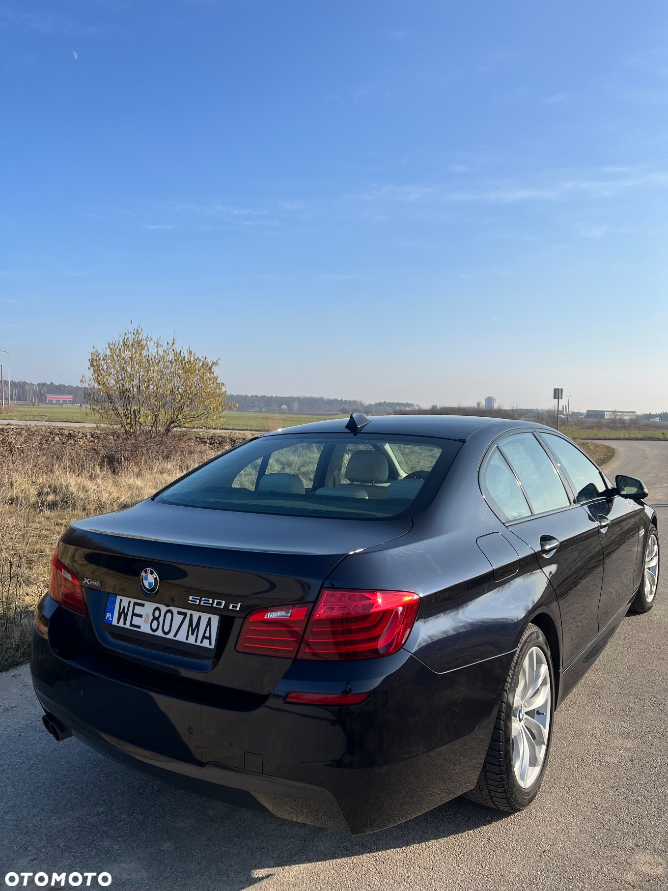 BMW Seria 5 520d xDrive - 9