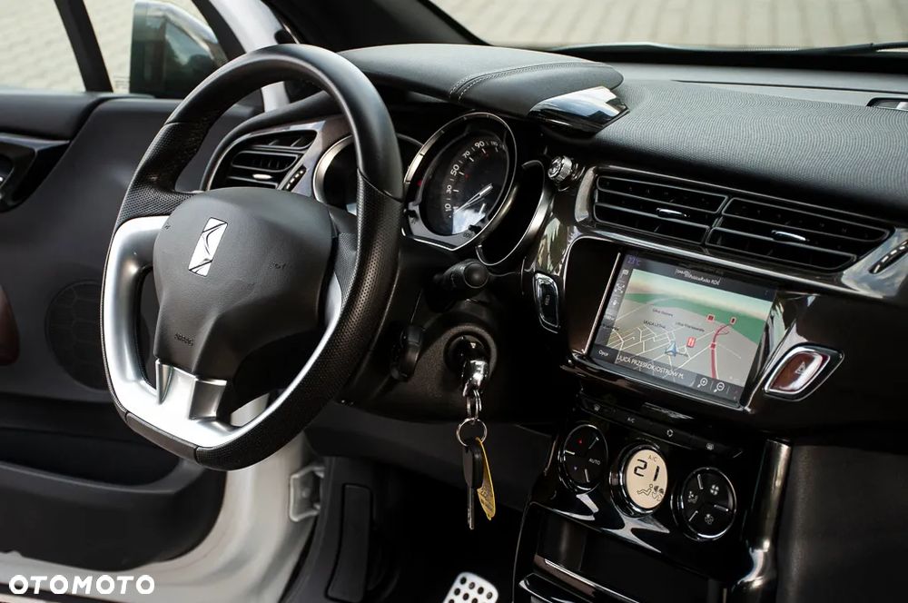 DS Automobiles DS 3 - 19