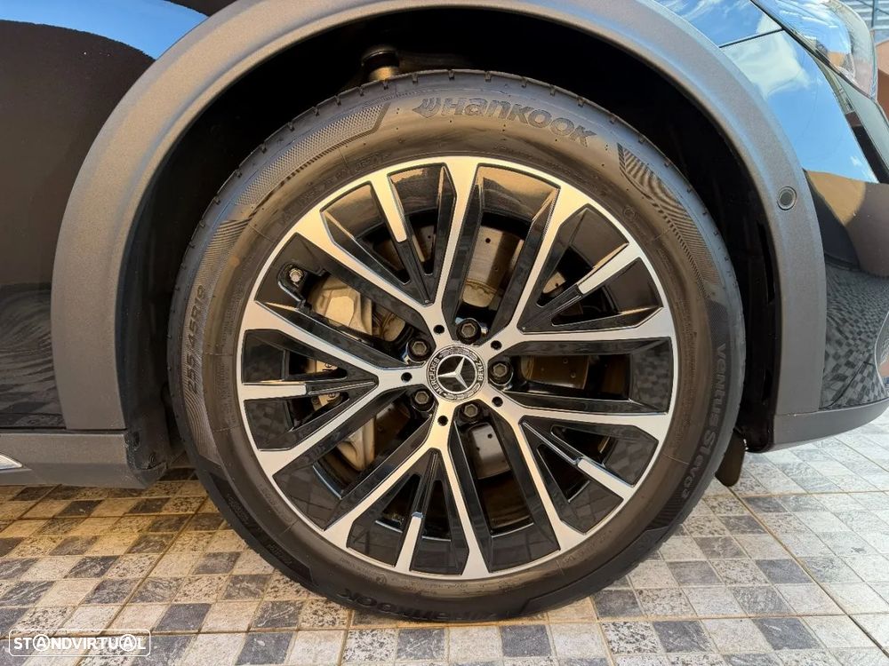 Mercedes-Benz E 300 de 4Matic All-Terrain - 7