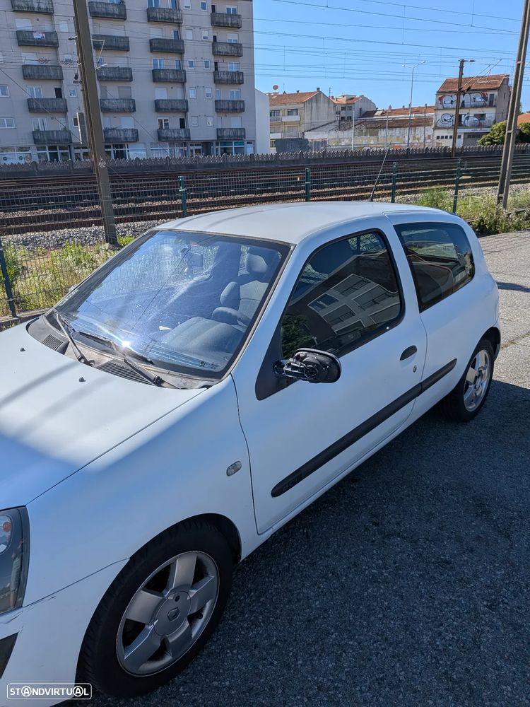 Renault Clio - 3