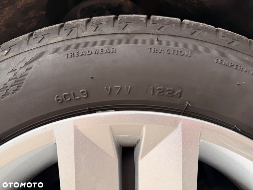 Renault Clio TCe 90 TECHNO - 33