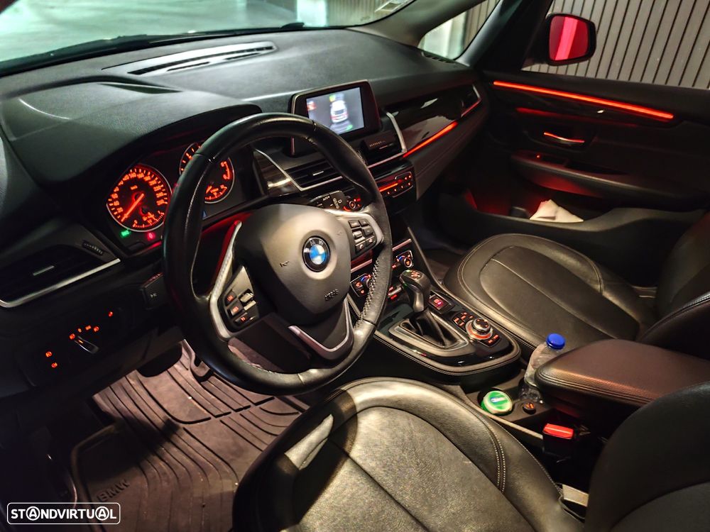 BMW 216 Active Tourer d Line Luxury Auto - 8