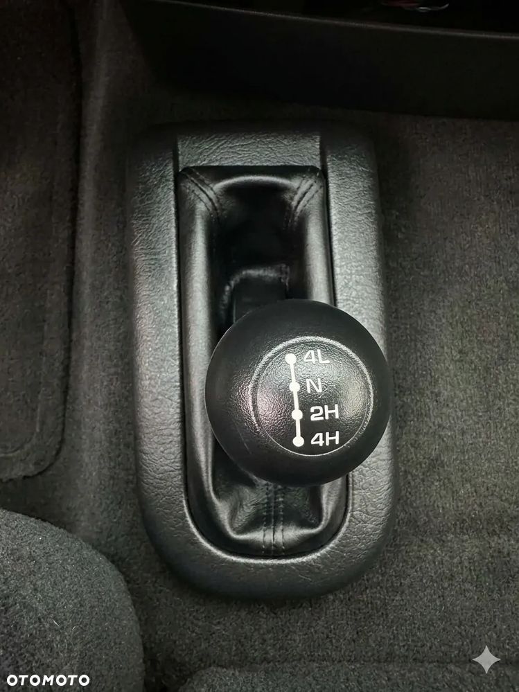 Dodge RAM - 8