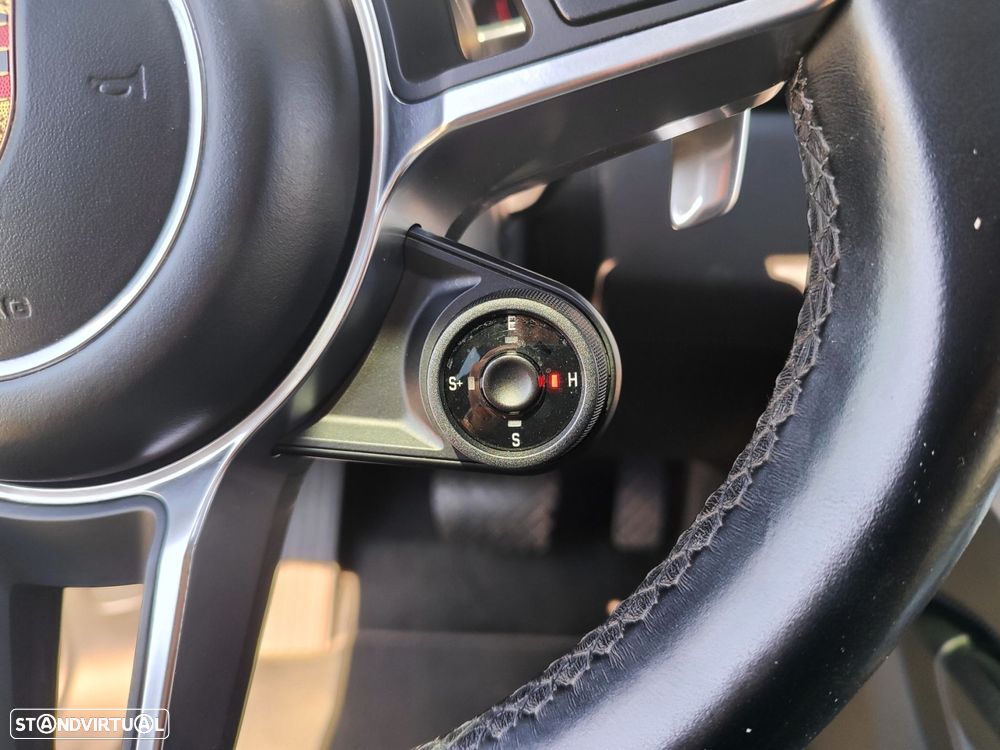 Porsche Cayenne E-Hybrid - 41