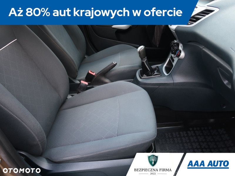 Ford Fiesta - 10