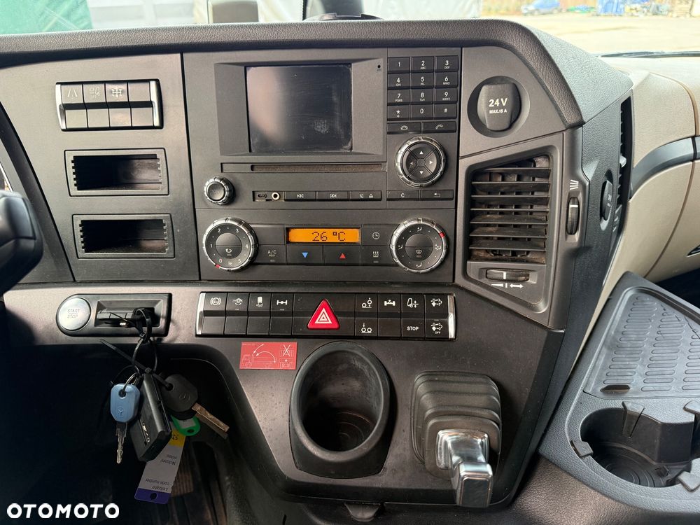 Mercedes-Benz Actros 2545 - 8
