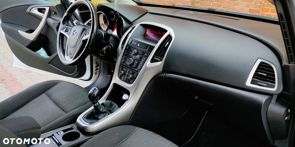 Opel Astra 1.4 Turbo Sport - 33