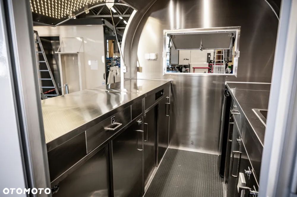 Esselmann sklep/bar EasyGo 220 #Delistar - 5