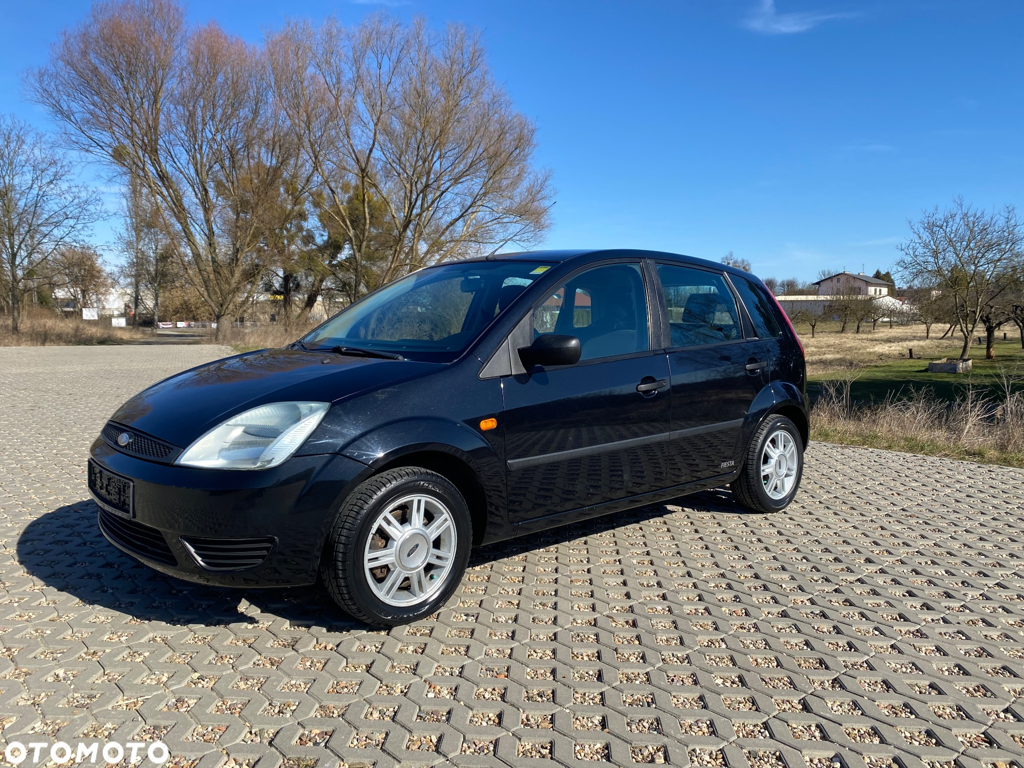 Ford Fiesta 1.3 Ambiente - 5