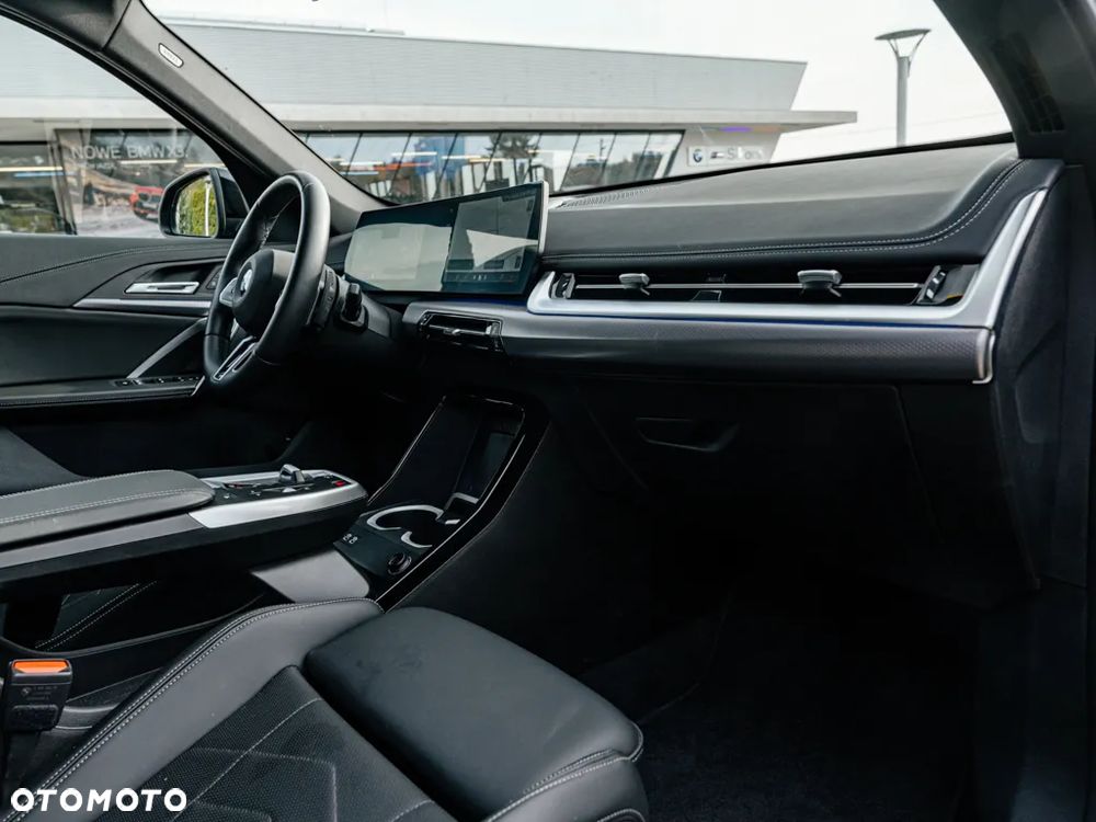 BMW X1 sDrive18i - 8