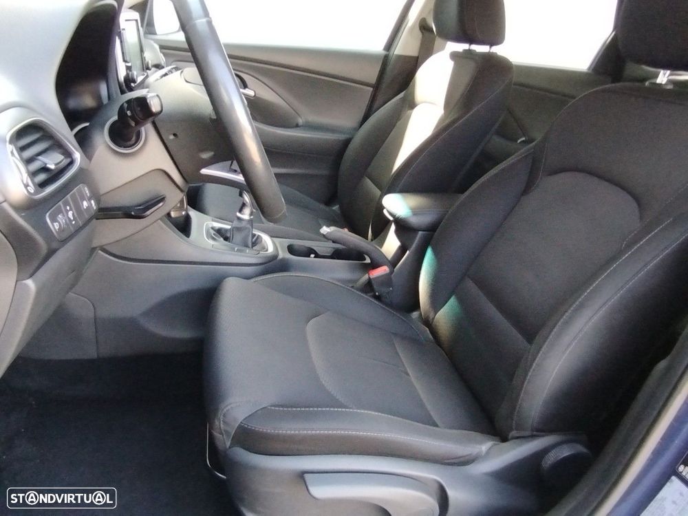 Hyundai i30 SW 1.0 T-GDi Style+Navi - 19