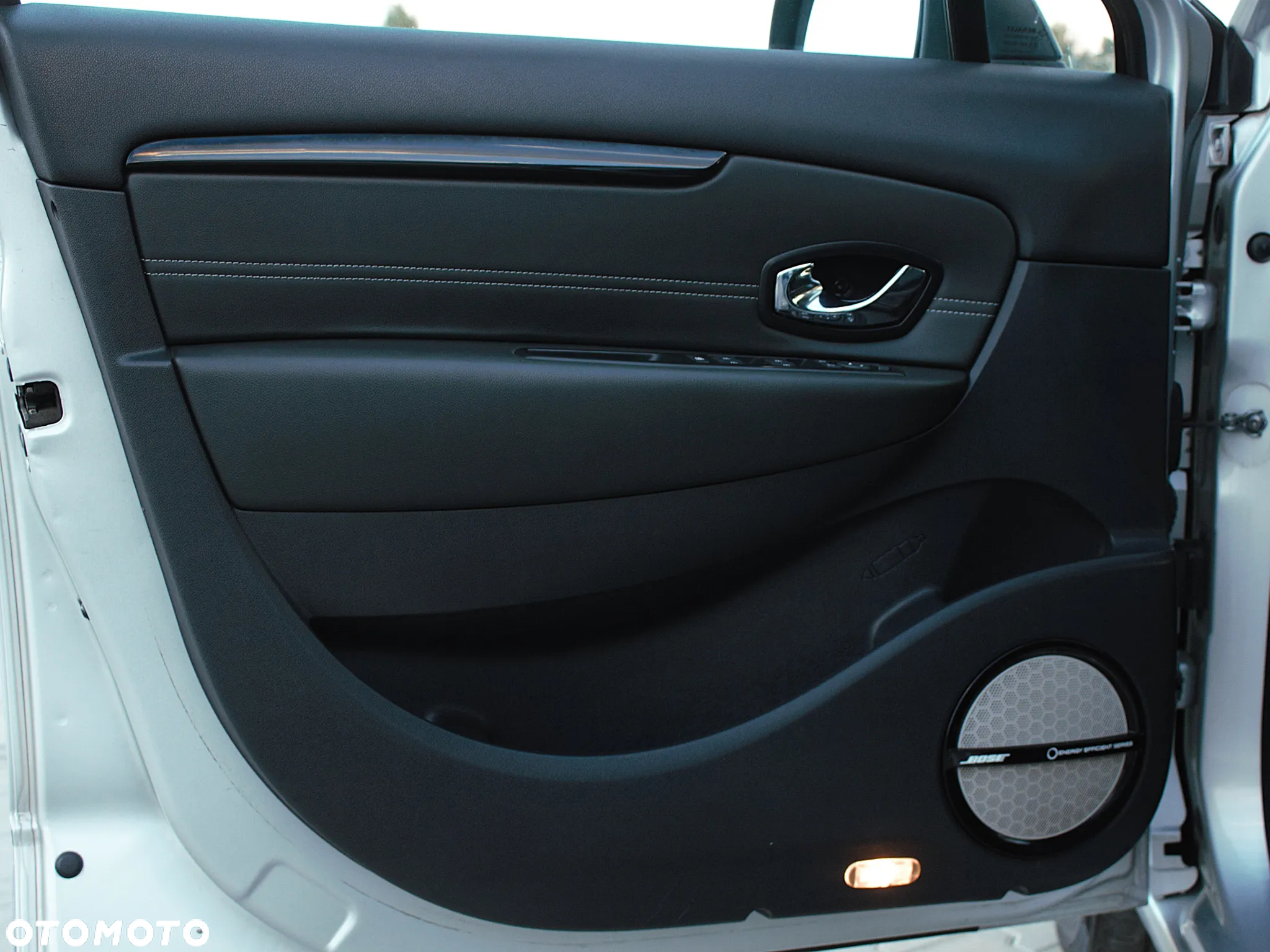 Renault Scenic 1.2 TCe Energy Bose Edition - 9