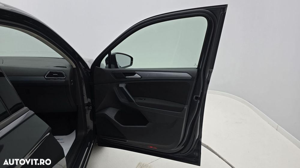 Volkswagen Tiguan 2.0 TDI 4Mot DSG Comfortline - 18