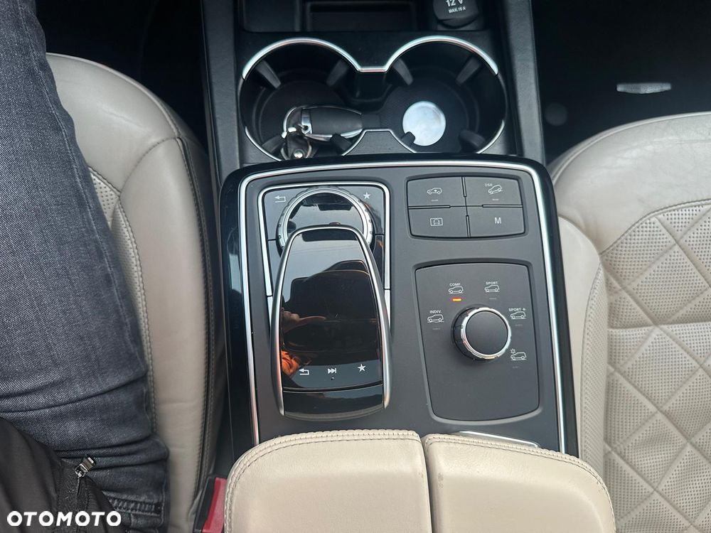 Mercedes-Benz GLE AMG 43 4-Matic - 32