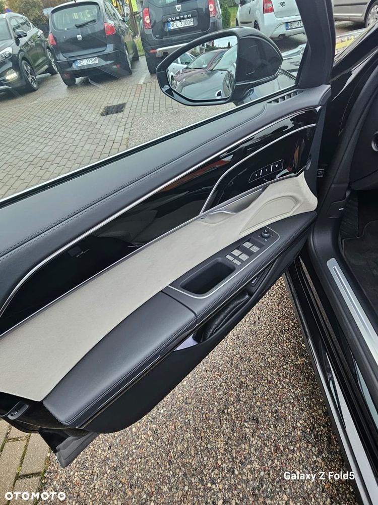 Audi A8 - 22