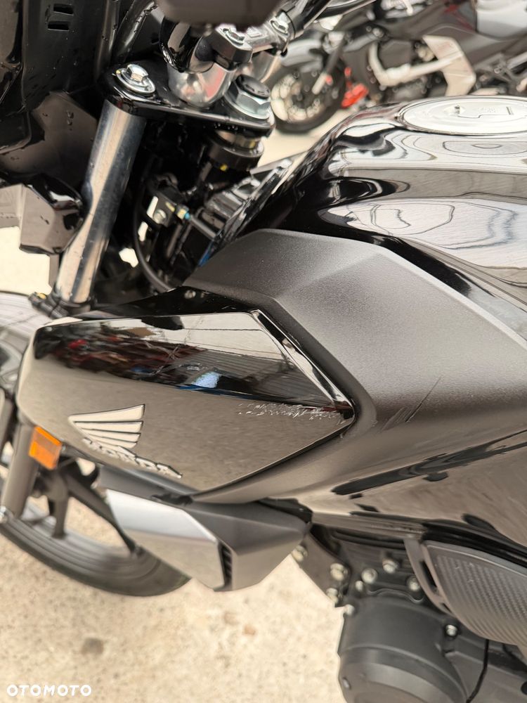 Honda CBF - 17