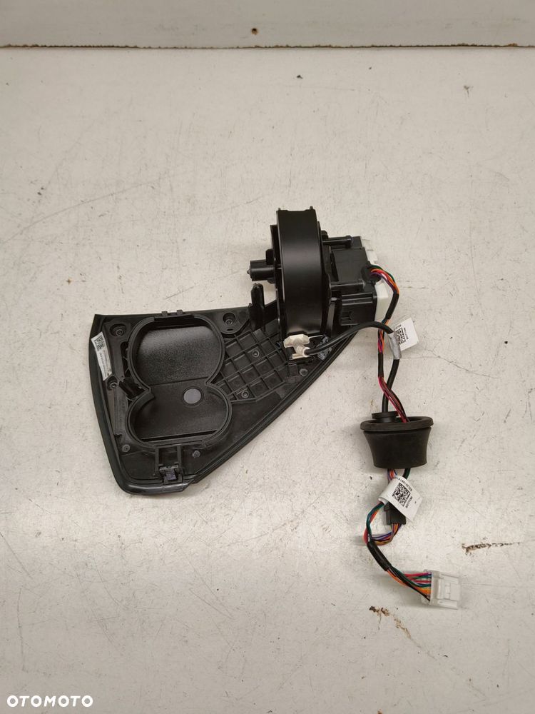 tesla 3 lift lampa tylna lewa + klapka ładowania - 8