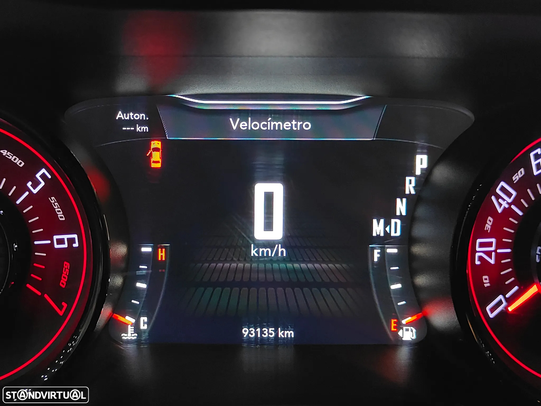 Dodge Challenger Auto SXT Plus - 17