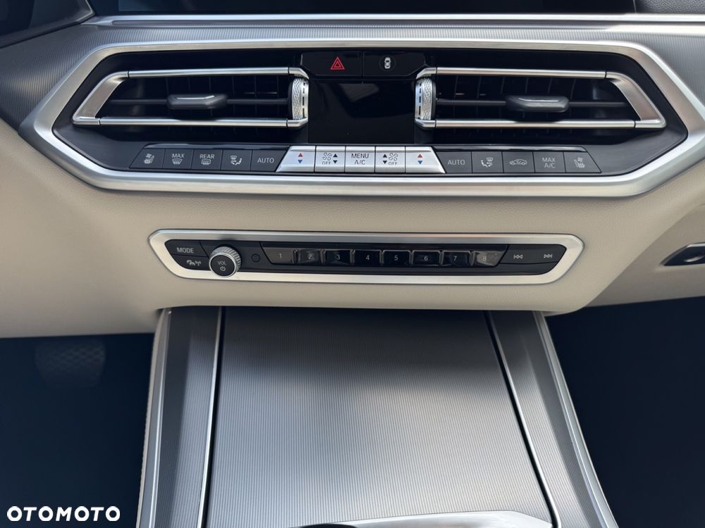 BMW X5 xDrive25d - 31